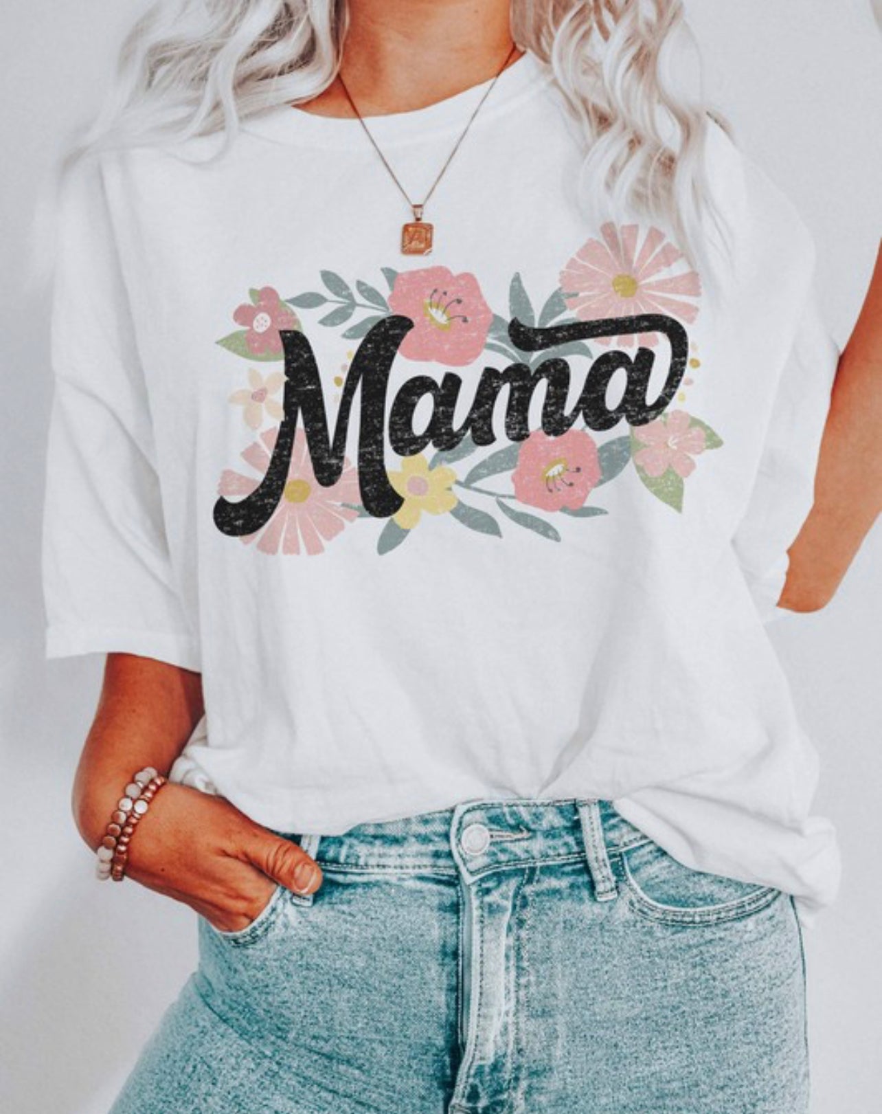 Mama Graphic Tee